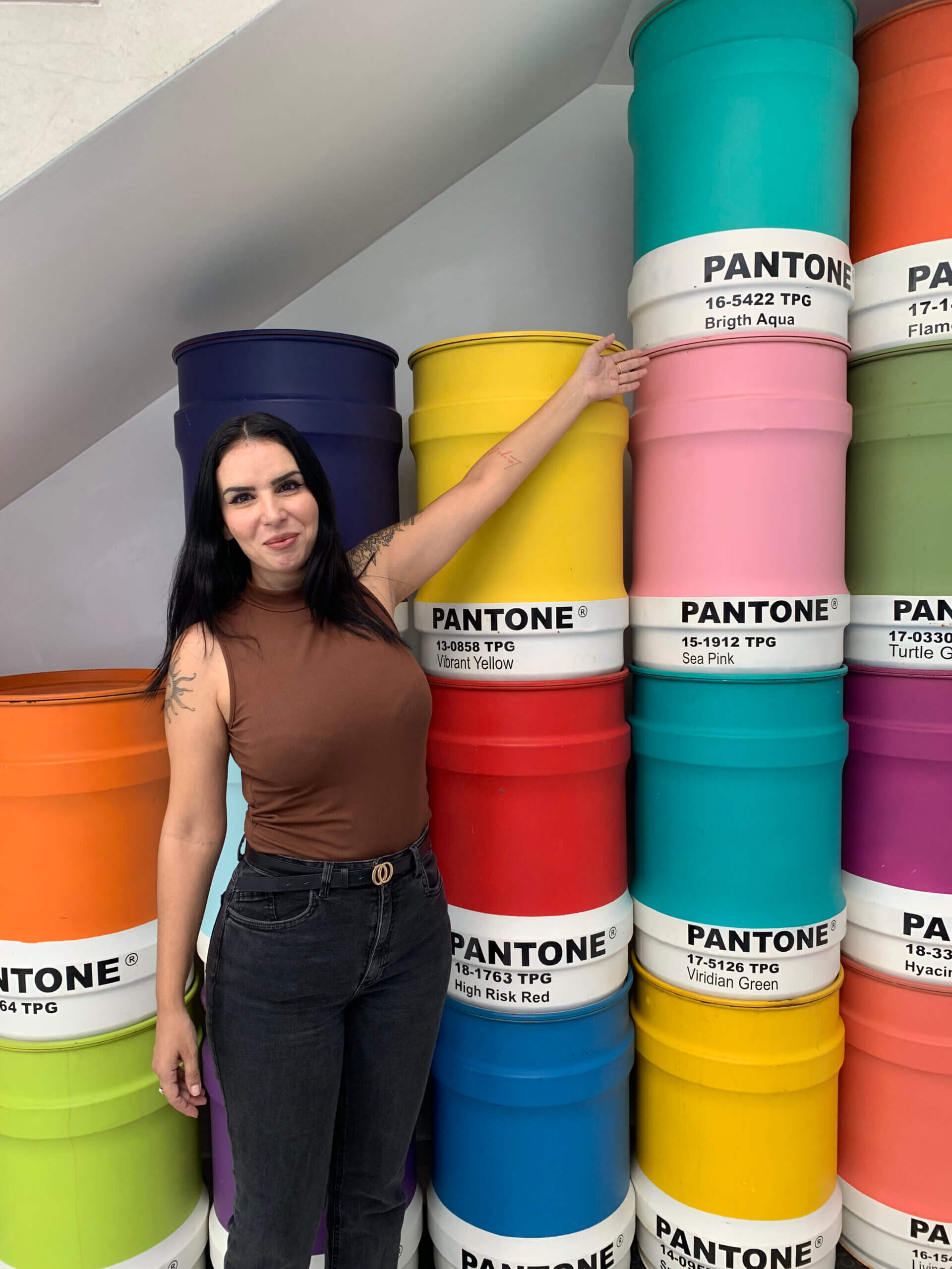 Featured image for “Casa da cor Pantone: Imersão nas Cores da Próxima Temporada com a Lexus Groupe”