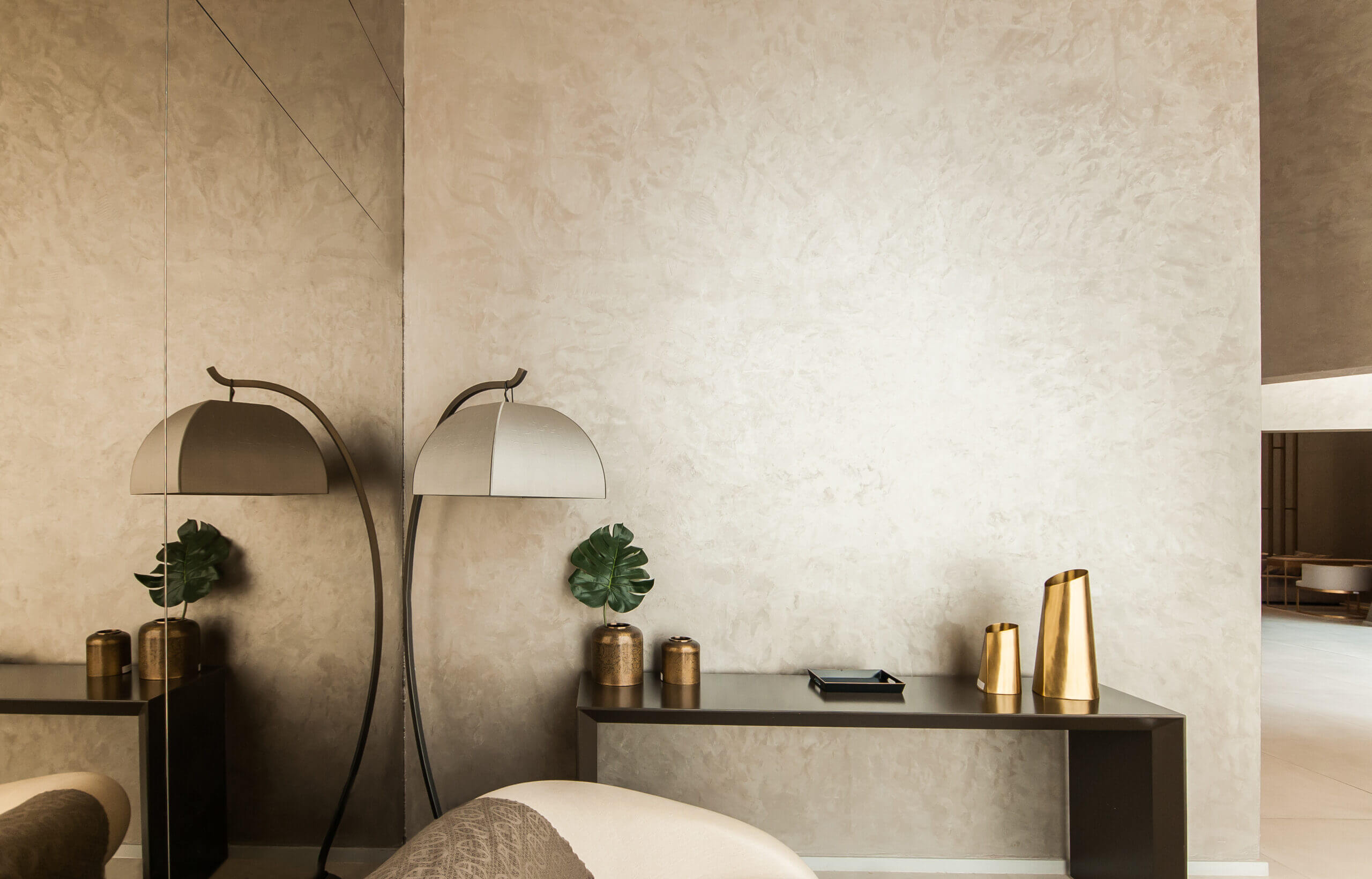 Featured image for “Decoração Metalizada: Elegância e Sofisticação para sua Casa”